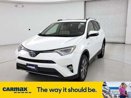 2017 Toyota RAV4 Hybrid XLE