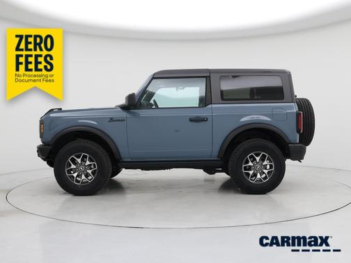 Blue 2023 Ford Bronco Badlands