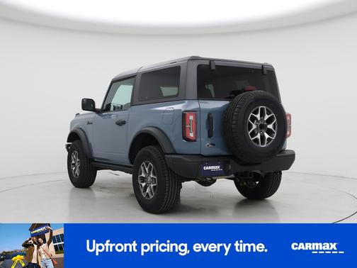 Blue 2023 Ford Bronco Badlands