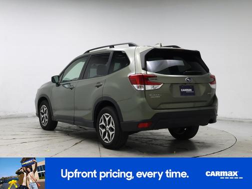 Green 2020 Subaru Forester Premium