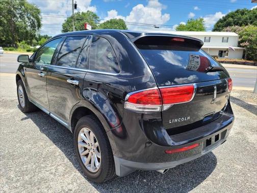 2015 Lincoln MKX Base