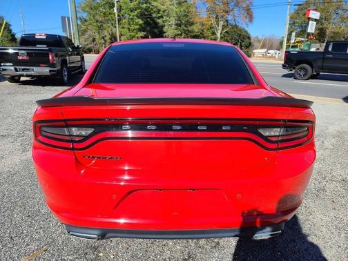 2017 Dodge Charger SE