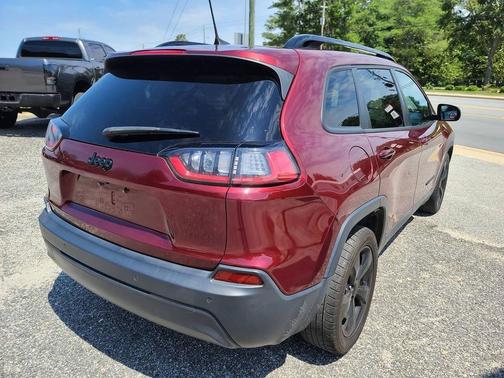 Velvet Red Pearlcoat 2019 Jeep Cherokee Latitude Plus