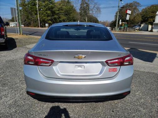 2020 Chevrolet Malibu FWD LT