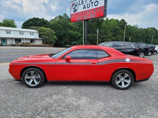 2016 Dodge Challenger SXT