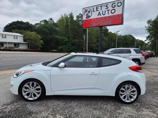 2013 Hyundai Veloster Base