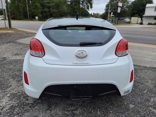 2013 Hyundai Veloster Base
