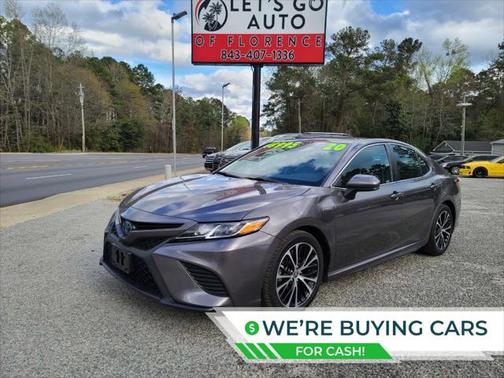 2020 Toyota Camry SE