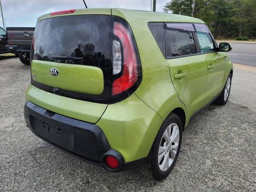 2016 Kia Soul +