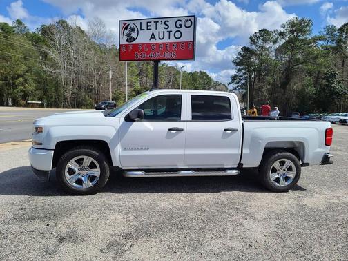 2018 Chevrolet Silverado 1500 Custom
