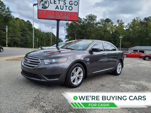2017 Ford Taurus SE