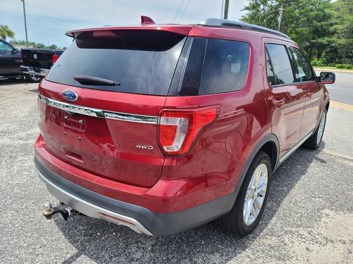 Ruby Red Metallic Tinted Clearcoat 2016 Ford Explorer XLT