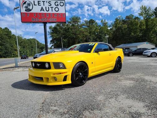 2005 Ford Mustang GT Premium