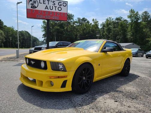 2005 Ford Mustang GT Premium