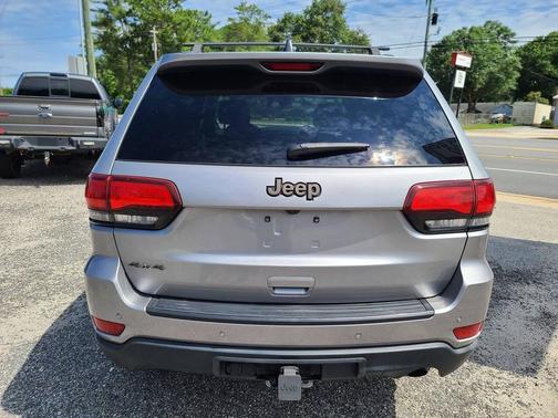 Billet Silver Metallic Clearcoat 2016 Jeep Grand Cherokee Laredo