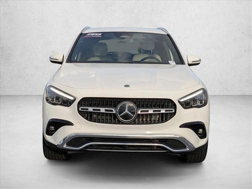 Polar White 2026 Mercedes-Benz GLA 250 4MATIC