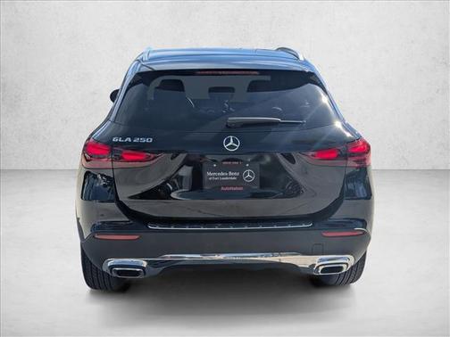 2025 Mercedes-Benz GLA 250 4MATIC