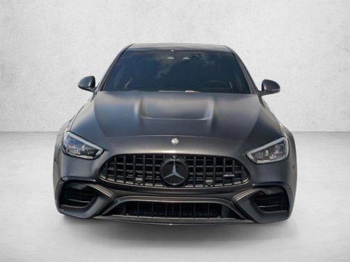 MANUFAKTUR Graphite Grey Magno 2024 Mercedes-Benz AMG C 63 S E Performance