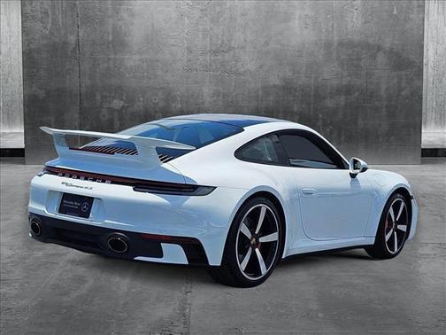 2020 Porsche 911 Carrera 4S