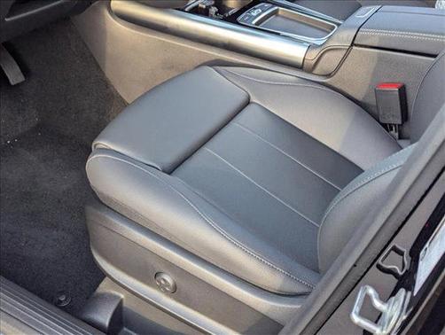 2025 Mercedes-Benz GLA 250 Base