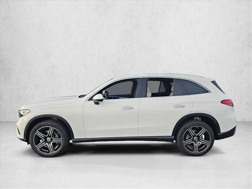 2026 Mercedes-Benz GLC 300 4MATIC