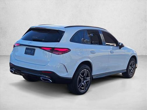 2026 Mercedes-Benz GLC 300 Base