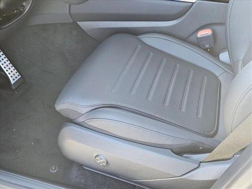 2026 Mercedes-Benz GLC 300 Base