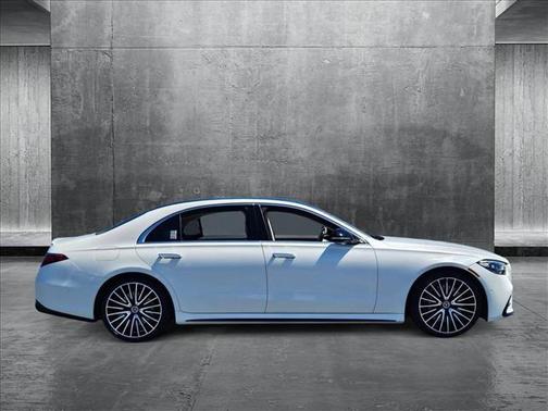 2022 Mercedes-Benz S-Class 4MATIC