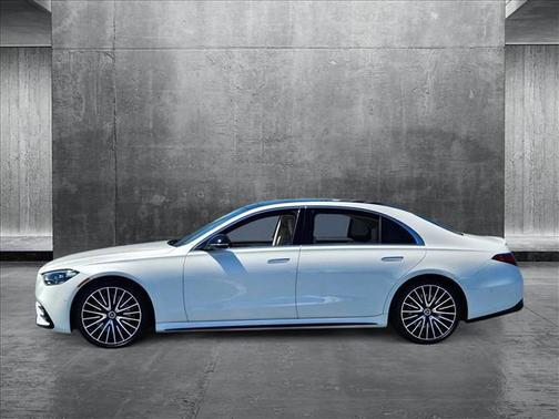 2022 Mercedes-Benz S-Class 4MATIC