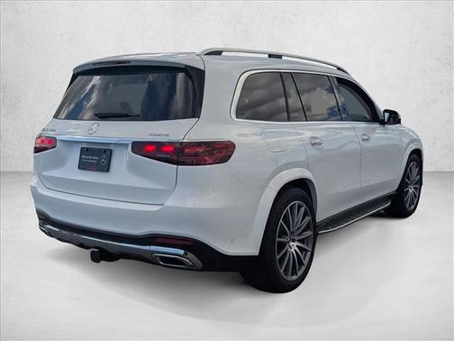 2026 Mercedes-Benz GLS 450 4MATIC