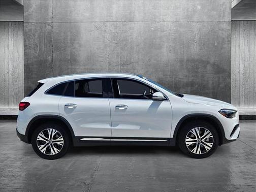 2025 Mercedes-Benz GLA 250 Base
