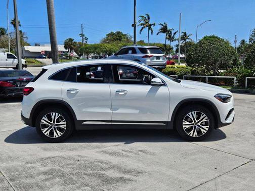 2025 Mercedes-Benz GLA 250 Base