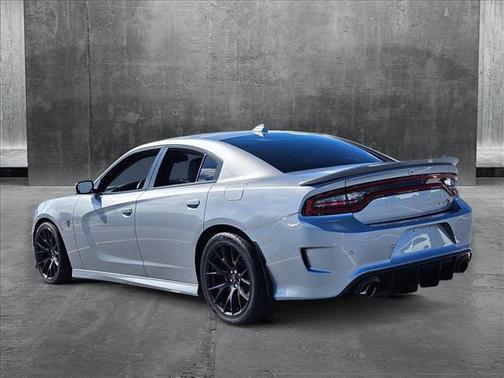 2016 Dodge Charger SRT Hellcat