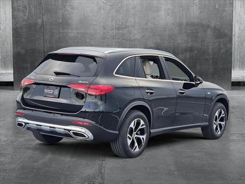 2025 Mercedes-Benz GLC 350e Base