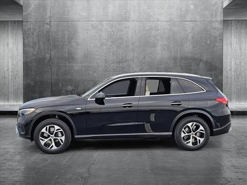 2025 Mercedes-Benz GLC 350e Base