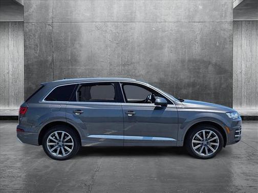 2018 Audi Q7 2.0T Premium Plus