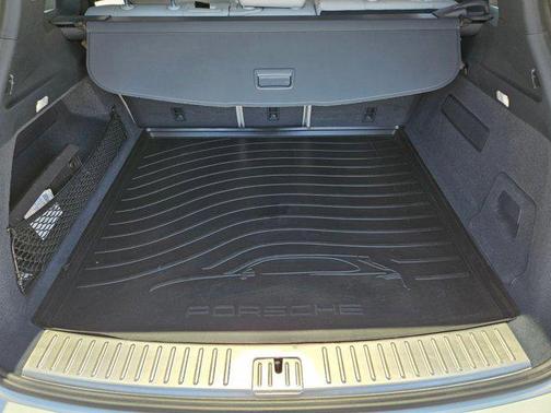 2019 Porsche Cayenne Base