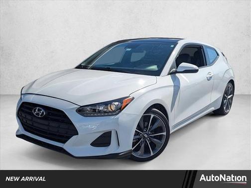 2019 Hyundai Veloster 2