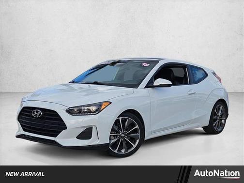 2019 Hyundai Veloster 2