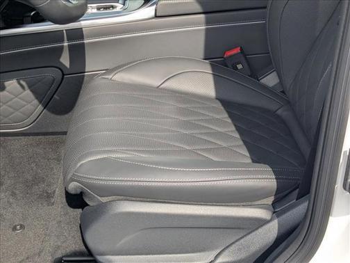 2026 Mercedes-Benz AMG G 63 Base