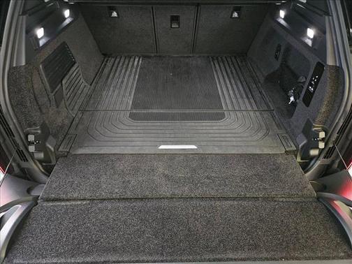 2024 Land Rover Range Rover P530 SE