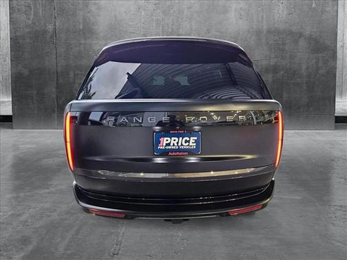 2024 Land Rover Range Rover P530 SE