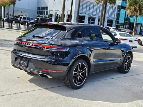 2020 Porsche Macan AWD