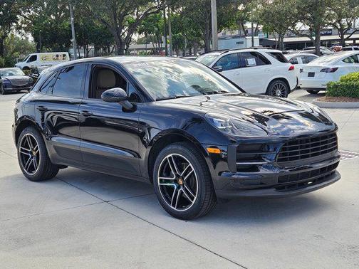 2020 Porsche Macan AWD