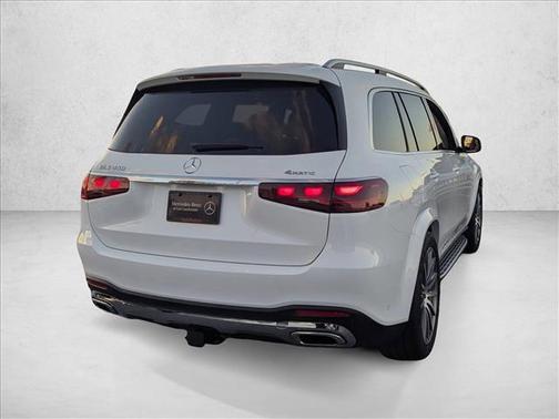 2026 Mercedes-Benz GLS 450 4MATIC