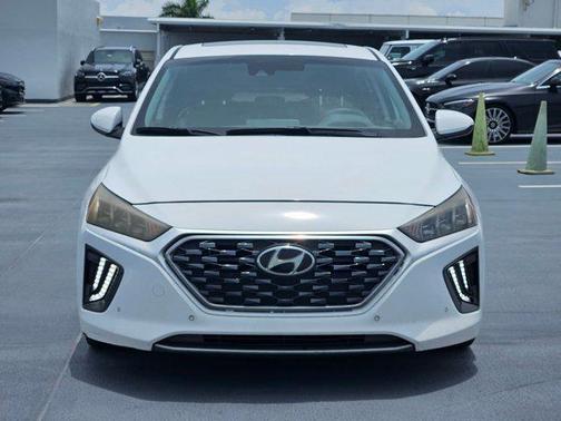 2020 Hyundai IONIQ Hybrid Limited