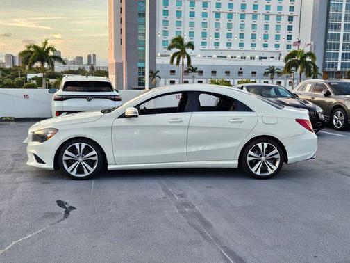 2016 Mercedes-Benz CLA-Class Base