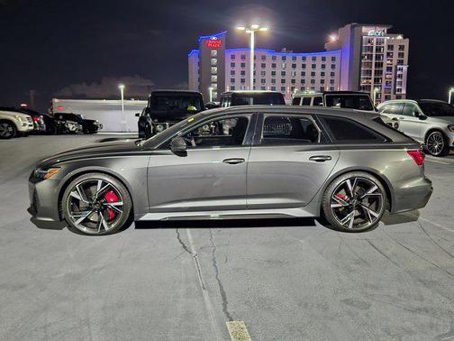 2022 Audi RS 6 Avant 4.0T