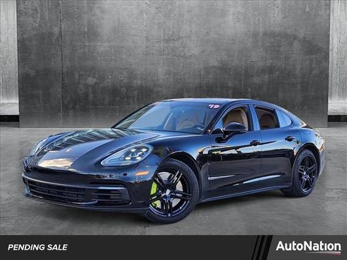 2018 Porsche Panamera E-Hybrid 4