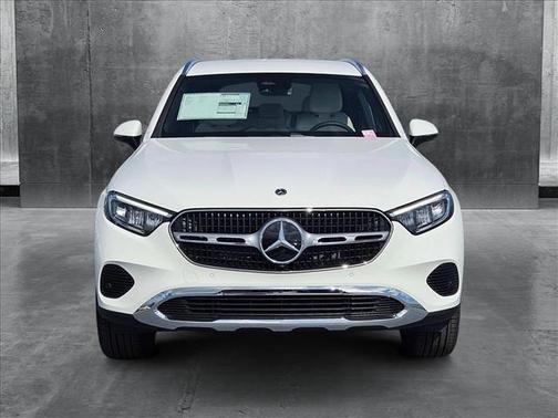 2025 Mercedes-Benz GLC 300 Base